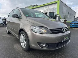 Kaschmirbraun Gebraucht 2012 VW Golf Plus Match Van / Kleinbus | 8.300 € (Fairer Preis)