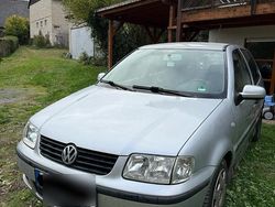 Silber Gebraucht 2001 VW Polo Kleinwagen | 1.700 € (Guter Preis)