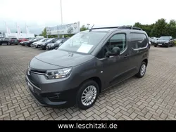 Grau Gebraucht 2022 Toyota Proace City Van | 16.990 € (Fairer Preis)
