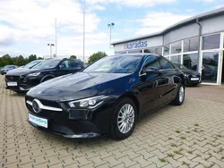 Nachtschwarz unilack Gebraucht 2020 Mercedes CLA180 Limousine | 24.900 € (Guter Preis)