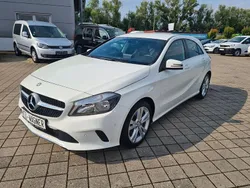Weiß Gebraucht 2017 Mercedes A200 Limousine | 16.999 € (Fairer Preis)