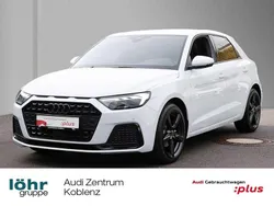 Gletscherweiß metallic Gebraucht 2024 Audi A1 Sportback Advanced Kleinwagen | 26.580 € (Guter Preis)