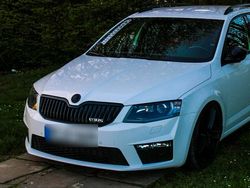 Weiß Gebraucht 2016 Skoda Octavia RS Kombi | 15.000 € (Etwas zu teuer)