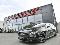 Schwarz Gebraucht 2020 Mercedes A200 AMG line Limousine | 25.890 € (Etwas zu teuer)