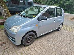Silber Gebraucht 2004 Daihatsu Cuore Kleinwagen | 999 €