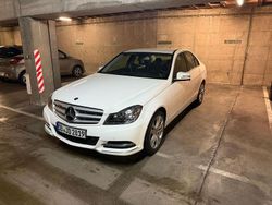 Weiß Gebraucht 2012 Mercedes C180 Avantgarde Limousine | 12.500 € (Fairer Preis)