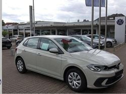 Grau Gebraucht 2023 VW Polo Life Limousine | 16.989 € (Fairer Preis)