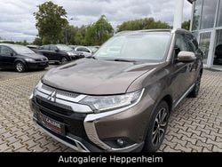 Braun Gebraucht 2019 Mitsubishi Outlander Diamant Edition SUV | 17.500 € (Guter Preis)