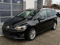 Schwarz Gebraucht 2015 VW Golf Sportsvan LOUNGE Van / Kleinbus | 6.800 € (Fairer Preis)