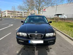 Schwarz Gebraucht 2000 BMW 318 Limousine | 2.150 € (Fairer Preis)