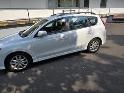 Weiß Gebraucht 2011 Hyundai i30 Kombi | 4.450 € (Fairer Preis)