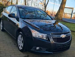 Schwarz Gebraucht 2012 Chevrolet Cruze LT Limousine | 6.490 € (Etwas zu teuer)