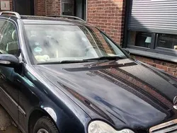 Blau Gebraucht 2005 Mercedes C230 Kombi | 9.000 €