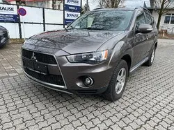 Gold Gebraucht 2011 Mitsubishi Outlander Intense SUV | 4.399 € (Superpreis)