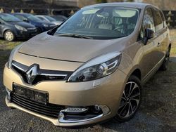 Gold Gebraucht 2014 Renault Scénic Bose Edition Van / Kleinbus | 7.999 €