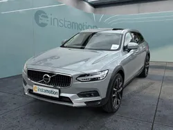 Grau Gebraucht 2023 Volvo V90 CC Kombi | 55.149 € (Teuer)
