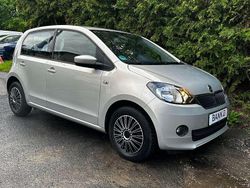 Silver leaf white gold (metallic) Gebraucht 2014 Skoda Citigo Elegance Kleinwagen | 9.990 € (Etwas zu teuer)