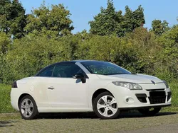 Weiß Gebraucht 2011 Renault Mégane Cabriolet Luxe Cabrio | 6.400 € (Fairer Preis)