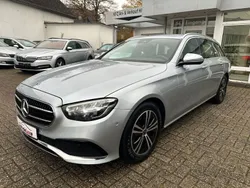 Silber Gebraucht 2021 Mercedes E220 Limousine | 26.790 € (Guter Preis)