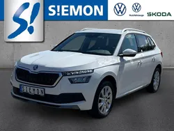 Weiss Gebraucht 2021 Skoda Kamiq Style SUV | 24.890 € (Etwas zu teuer)