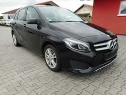Schwarz Gebraucht 2016 Mercedes B220 Van / Kleinbus | 10.599 € (Superpreis)