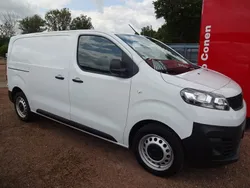 Weiss Gebraucht 2023 Fiat Scudo Van / Kleinbus | 27.490 € (Superpreis)