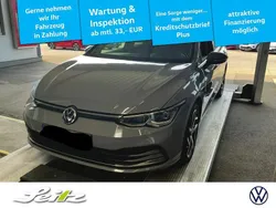 Mondsteingrau Gebraucht 2021 VW Golf VIII Style Kombi | 21.248 € (Fairer Preis)