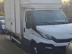 Weiß Gebraucht 2019 Iveco Daily | 22.000 € (Fairer Preis)