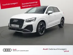 Weiß Gebraucht 2024 Audi Q2 S-Line SUV | 42.480 €