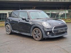 Schwarz Gebraucht 2015 Mini ONE Kleinwagen | 7.999 € (Fairer Preis)