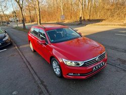 Rot Gebraucht 2018 VW Passat Comfortline Kombi | 7.999 € (Superpreis)
