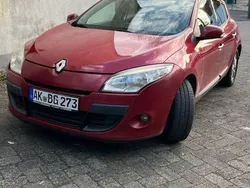 Rot Gebraucht 2008 Renault Mégane III Limousine | 2.400 €