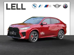 Rot Gebraucht 2024 BMW X2 M Sport SUV | 47.990 €