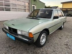 Grün Gebraucht 1980 Peugeot 604 Limousine | 9.950 €