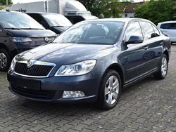 Anthracitegrau metallic Gebraucht 2009 Skoda Octavia Elegance Limousine | 3.900 € (Superpreis)