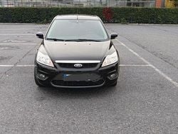 Schwarz Gebraucht 2009 Ford Focus Style Limousine | 2.900 € (Fairer Preis)