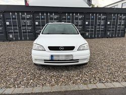 Weiß Gebraucht 2003 Opel Astra Coupé | 2.200 € (Fairer Preis)