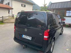 Schwarz Gebraucht 2015 Mercedes V220 Van / Kleinbus | 22.500 € (Superpreis)