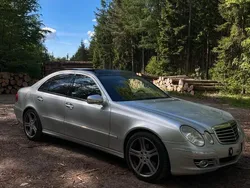 Silber Gebraucht 2007 Mercedes E320 Avantgarde Limousine | 4.999 € (Fairer Preis)