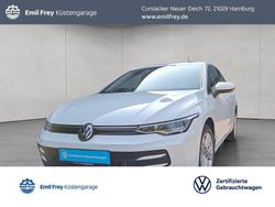 Weiß Gebraucht 2024 VW Golf VIII Life Limousine | 29.640 € (Etwas zu teuer)