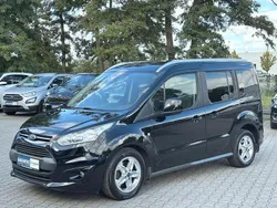 Schwarz Gebraucht 2017 Ford Tourneo Connect Titanium Van / Kleinbus | 12.900 € (Fairer Preis)