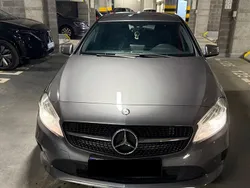 Grau Gebraucht 2016 Mercedes A200 Limousine | 14.500 € (Fairer Preis)