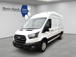 Weiss Gebraucht 2024 Ford Transit Trend Van / Kleinbus | 27.990 € (Guter Preis)