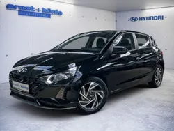 Schwarz Neu 2025 Hyundai i20 Trend Limousine | 21.990 € (Fairer Preis)