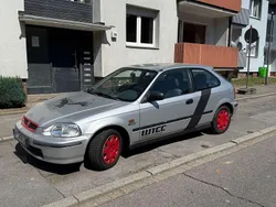Silber Gebraucht 1998 Honda Civic Limousine | 3.850 € (Fairer Preis)