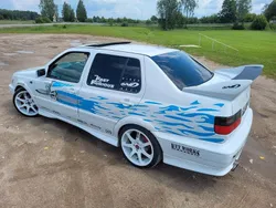Weiß Gebraucht 1998 VW Jetta Limousine | 10.000 €