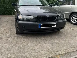 Schwarz Gebraucht 2002 BMW 320 Limousine | 3.399 € (Fairer Preis)