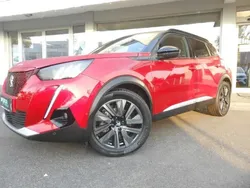 Rotmet. (elixir) Gebraucht 2021 Peugeot e-2008 GT SUV | 22.990 € (Teuer)