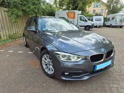 Grau Gebraucht 2019 BMW 318 Advantage Kombi | 18.900 € (Superpreis)