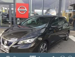 Schwarz Gebraucht 2020 Nissan Leaf Tekna Kleinwagen | 18.490 € (Etwas zu teuer)